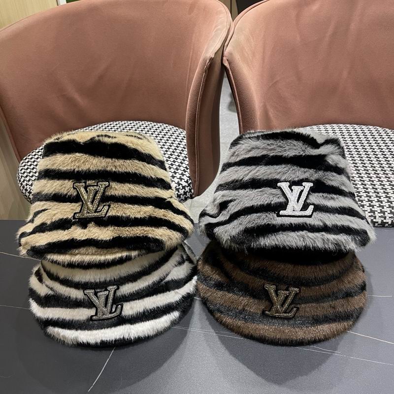 LV hat 122607